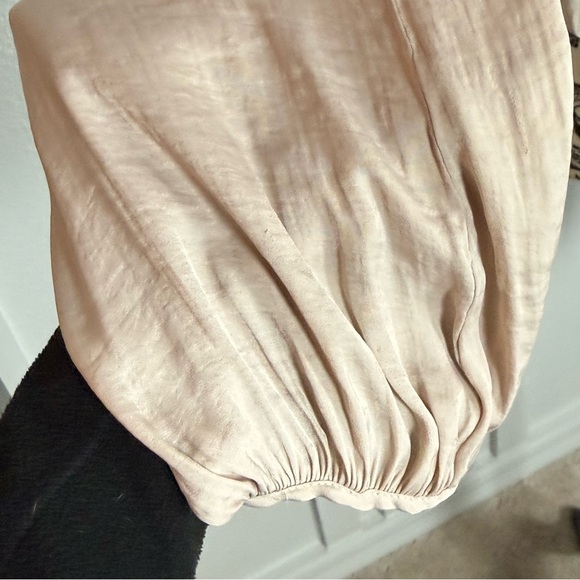 Intimately Free People Blush Pink Long Sleeve Bodysuit Boho Smocked Medium - Picture 4 of 9